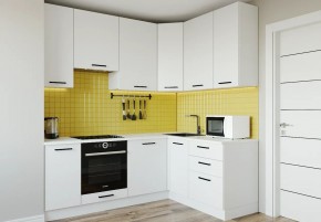 Кухонный гарнитур Белый Глянец 2200*1600 h950 (Стол. 26мм) в Нижневартовске - nizhnevartovsk.mebel24.online | фото 1
